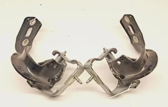 Audi A4 S4 B8 8K Loading door hinge set 8K9827300 8K9827299