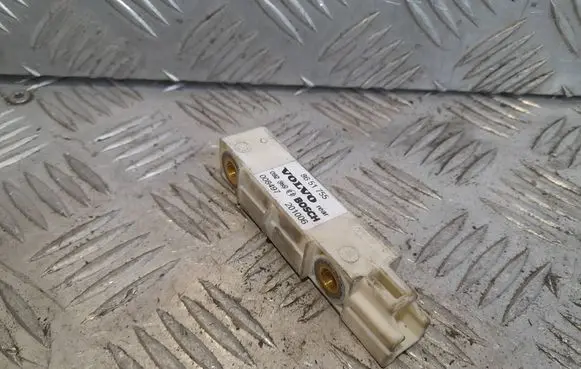 Volvo XC90 Airbag deployment crash/impact sensor 8651755 008497 201006