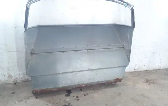 Volkswagen Transporter - Caravelle T5 Trunk separation 