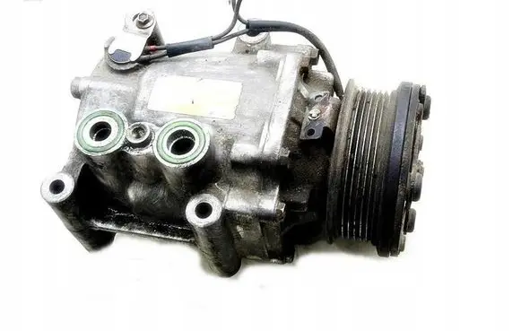 Ford Focus Air conditioning (A/C) compressor (pump) 8285612048