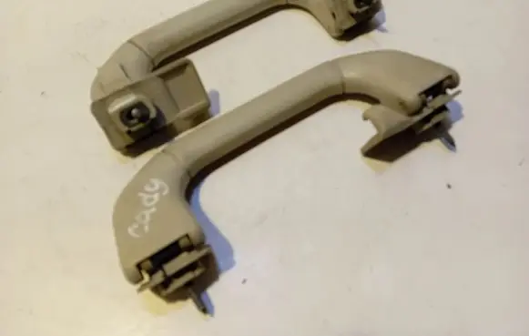 Volkswagen Caddy Rear interior roof grab handle 21201
