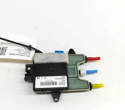 Mercedes-Benz CLS C218 X218 Other devices A0008000178 A0009105102