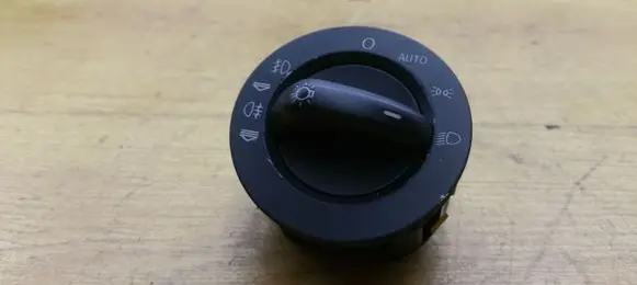 Audi A6 S6 C6 4F Light switch