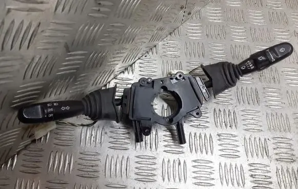 Chevrolet Rezzo Headlight wiper switch 