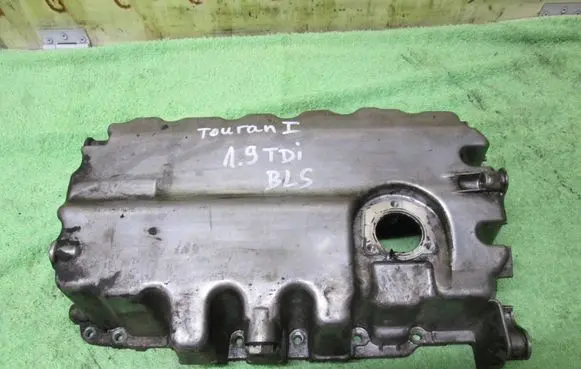 Volkswagen Touran I Oil sump