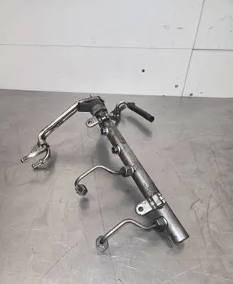 Mercedes-Benz ML W166 Fuel main line pipe A6420703395