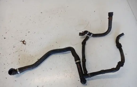 Seat Leon (5F) Engine coolant pipe/hose 5Q0121619D