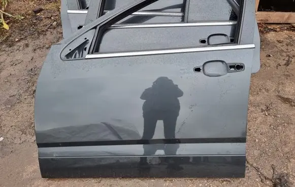 Cadillac SRX Front door NOCODE