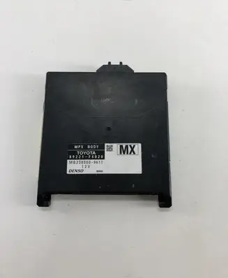 Toyota C-HR I Comfort/convenience module 89221F4020 MB2380009611