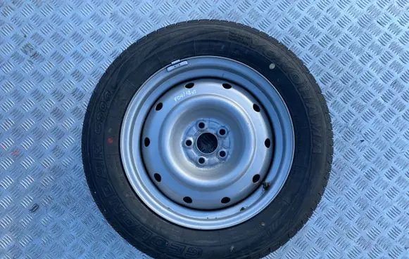 Subaru Forester SG R16 spare wheel 