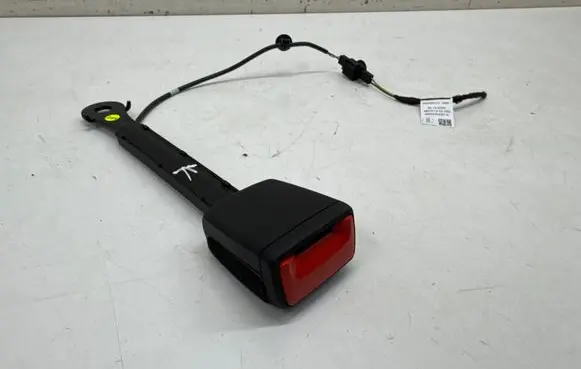 Seat Arona Front seatbelt buckle 6F0857755F