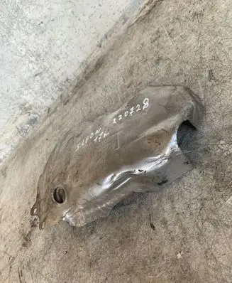 Seat Leon (5F) Heat shield in engine bay 04l131783