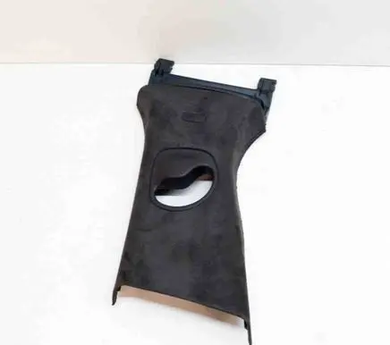 (B) pillar trim (bottom)