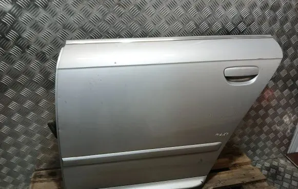 Audi A4 S4 B7 8E 8H Rear door