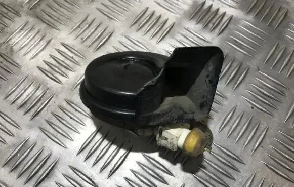 BMW 3 E46 Horn signal 3881157 01.1157
