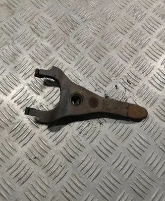 Toyota RAV 4 (XA20) Clutch release arm fork Z24