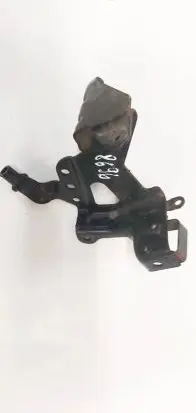 Subaru B9 Tribeca Engine mounting bracket