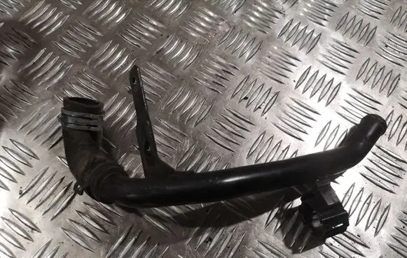 Volkswagen PASSAT B7 Engine coolant pipe/hose 03L121157AL 03L122157K