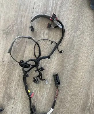 Volvo XC60 Front door wiring loom 32143926AC