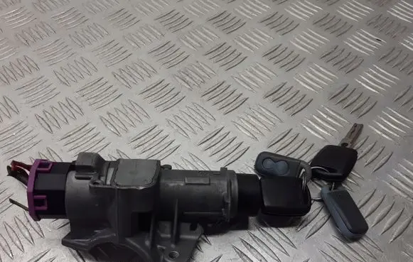 Skoda Fabia Mk1 (6Y) Ignition lock 4B0905651C