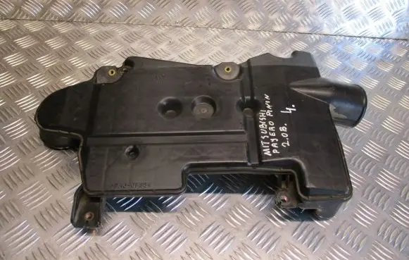 Mitsubishi Pajero Pinin Intake resonator 