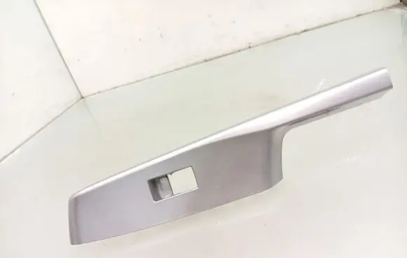 Toyota Prius+ (ZVW40) Rear door window switch trim 7427247070