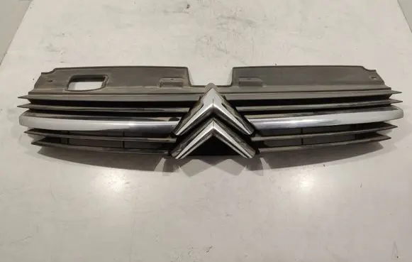 Citroen C5 Front grill 9636751980