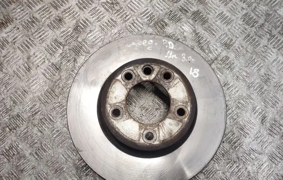 Volkswagen Touareg II Front brake disc