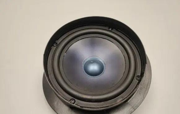 Mercedes-Benz E W211 Panel speaker A2118206702