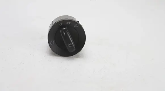 Light switch