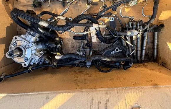 BMW 5 F10 F11 Fuel injection system set 8390109770
