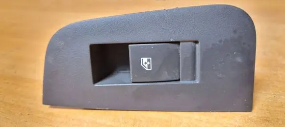 Chevrolet Epica Electric window control switch 201003507
