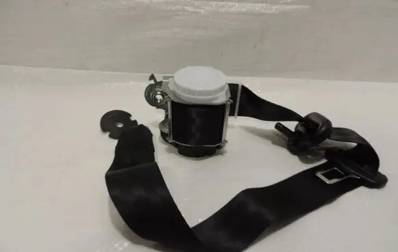 Opel Vivaro Front seatbelt 34144152D
