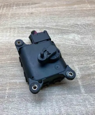 Audi A6 S6 C5 4B Air flap motor/actuator 4B1820511K 0132801158 WithPlug