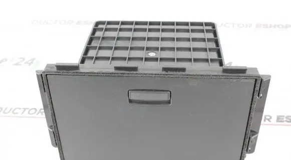 Chevrolet Captiva Glove box central console 