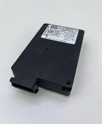 Mercedes-Benz E W212 Distronic sensor radar A0009055103