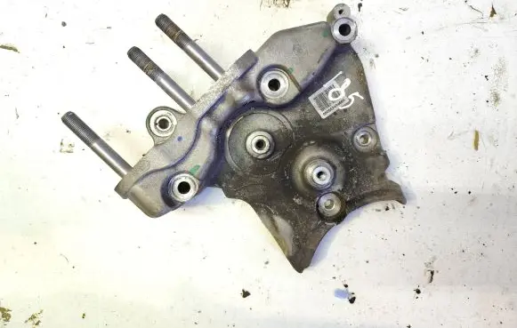 Alfa Romeo Giulietta Engine mounting bracket 55206188
