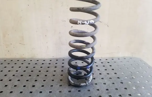 Hyundai i40 Rear coil spring