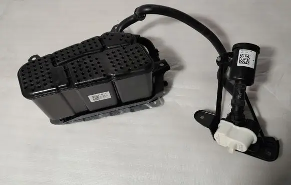 Audi Q8 Active carbon filter fuel vapour canister 4N0201801F