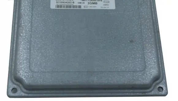 Ford Focus Engine control unit/module S118934202B 7M5112A650AFB