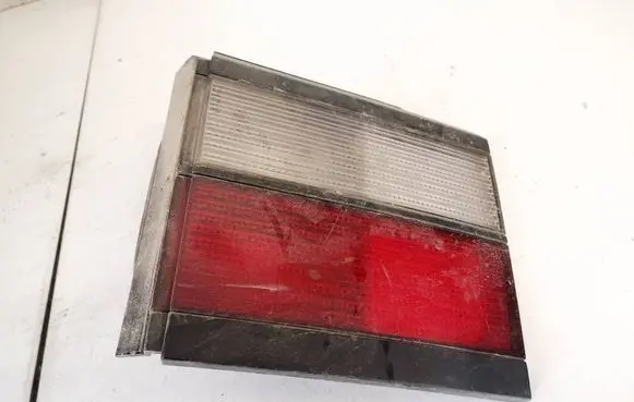 Volkswagen PASSAT B3 Tailgate rear/tail lights 333945108