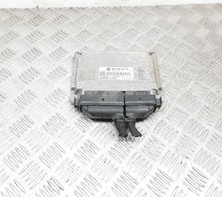 Volkswagen Jetta V Engine control unit/module 06A906033EN 5WP4026801