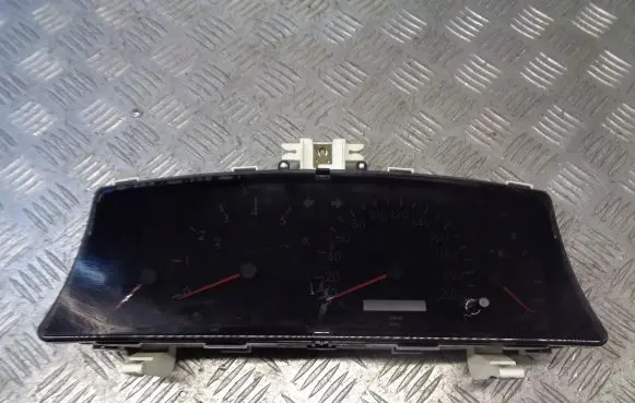 Toyota Corolla E120 E130 Speedometer (instrument cluster) 83800-02760