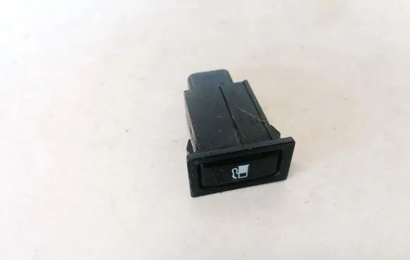 Toyota Avensis T250 Fuel tank opening switch 156795 5660e46