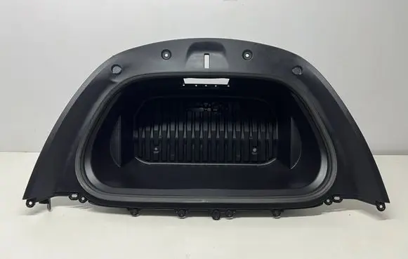 Tesla Model Y Fender trim (molding) 1492606-00-C
