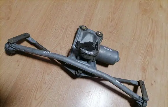 Ford Fiesta Front wiper linkage and motor 96FG17504AB