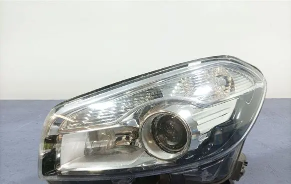 Nissan Qashqai Headlight/headlamp 26060BR00B