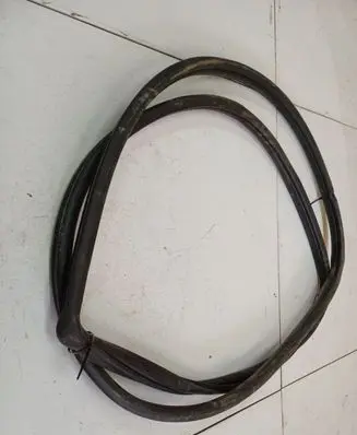 Subaru B9 Tribeca Rubber seal rear door 