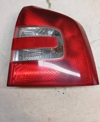 Skoda Octavia Mk2 (1Z) Rear/tail lights 1Z9945096