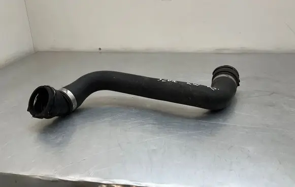 BMW 5 E60 E61 Engine coolant pipe/hose 7799748